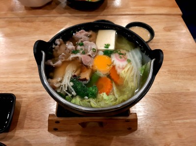 ชุดชาบู