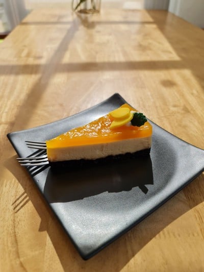 CHA-FÉ ปั้มเชลล์ ข้างโรงเรียนสำเร็จ