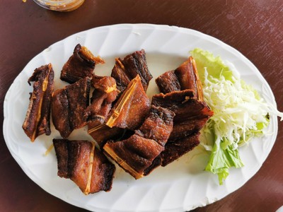 ปลากระเบนเนื้อดำ