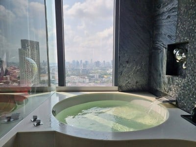SO/ Bangkok