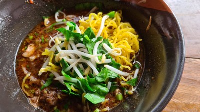 บะหมี่หมู