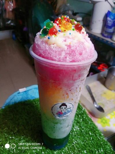 อาหาร หรือ เครื่องดื่ม
