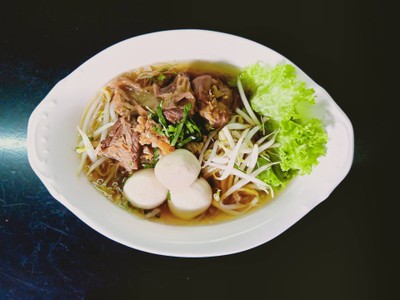อาหาร หรือ เครื่องดื่ม