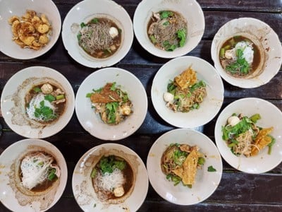 เมนูของร้าน อนงค์ ก๋วยเตี๋ยวเรือ