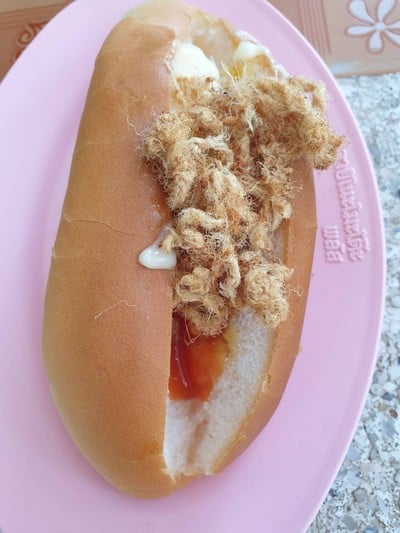 ขนมปัง