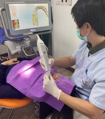 คลินิกทันตกรรมฟอฟันอารมณ์ดี