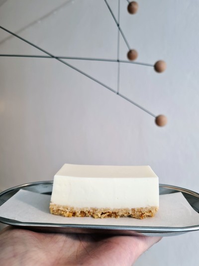 yogurt rare cheesecake