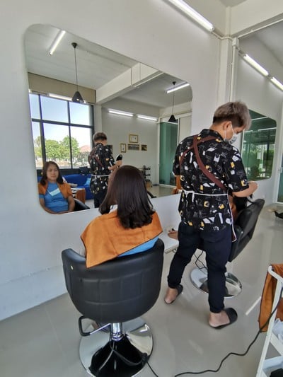 รีวิว S-Salon Hair Style ไม่มั - ราคาไม่แพง ถูก ดี ของที่ใช้มียี่ห้อ  มีคุณภาพ รับประกันงานความสวย โปรโมชั่นเยอะ