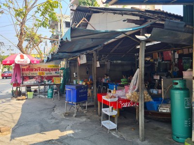 หน้าร้าน ก๋วยเตี๋ยวเรืออยุธยา เจ๊เจียม สาขา1
