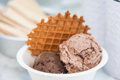 ⭐️10010 dessert bar⭐️ x Baked by Ball (เจ้าเด็ด) เจริญนคร