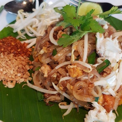 อาหาร หรือ เครื่องดื่ม