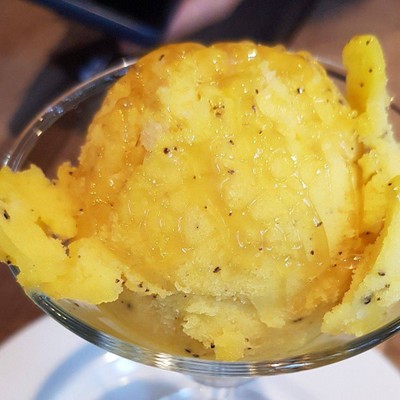 อาหาร หรือ เครื่องดื่ม