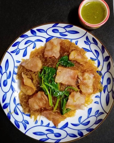 เบคอนอบวุ้นเส้น