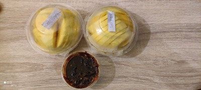 มะม่วงแก้วขมิ้นหั่นตัดแต่งพร้อมทาน