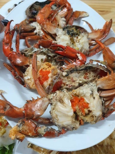 เมนูของร้าน ร้านคุณนายทะเลดอง(สาขาบรรทัดทอง) สามย่าน