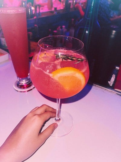 Lab & brew อาหาร กาแฟและน้ำผลไม้ ไนท์บาซาร์