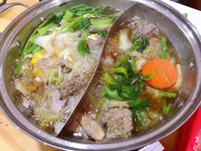 อาหาร หรือ เครื่องดื่ม