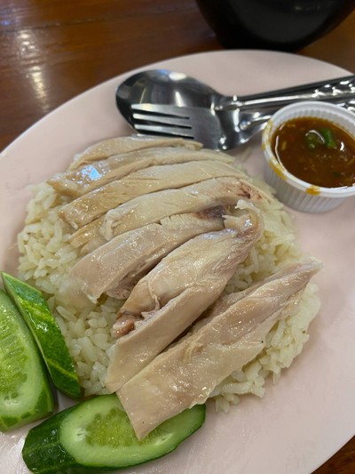 ข้าวมันไก่ต้ม