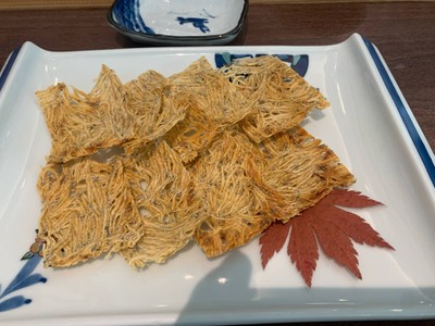 ลูกปลาซาดีนแดดเดียวย่าง