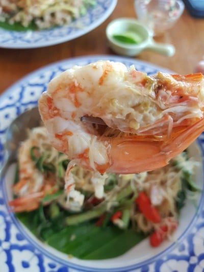 หมี่กระเฉดกุ้ง