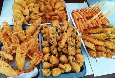 อาหาร หรือ เครื่องดื่ม