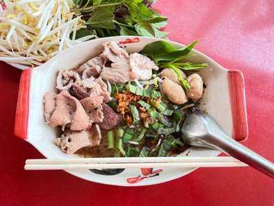 ก๋วยเตี๋ยวเรือ เส้นบะหมี่