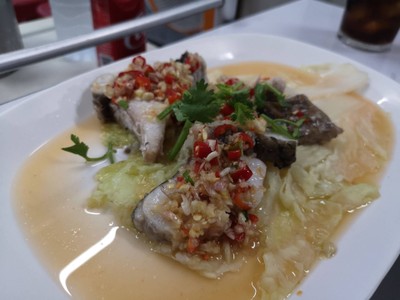 ปลากะพงนึ่งมะนาว