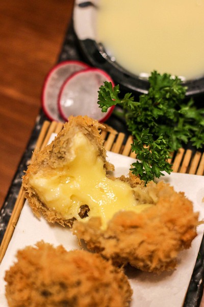 Fried Cheese with Condensed Milk
