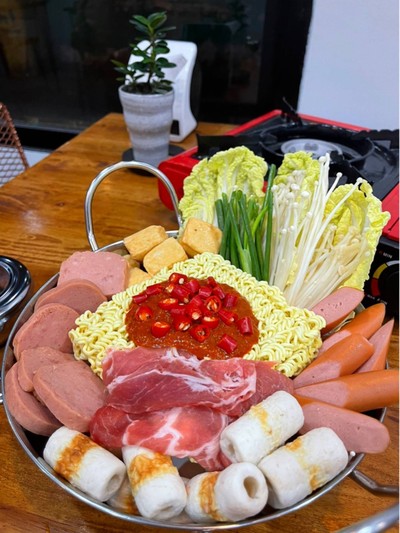 อาหาร หรือ เครื่องดื่ม