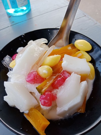 ขนมหวานน้ำกะทิ