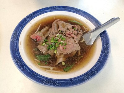 เกาเหลาเนื้อเซอร์ลอย
