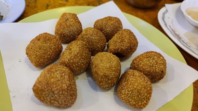 บัวลอยทอด