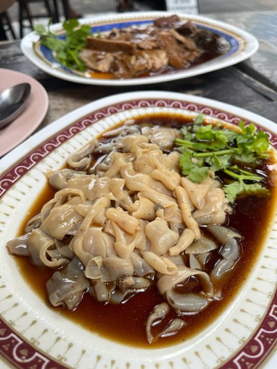 ไส้แก้วพะโล้ จานใหญ่