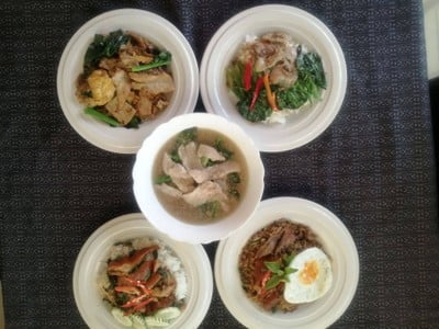 ราดหน้า​ ขา​หมู​แต้จิ๋ว​