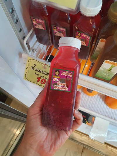 น้ำแดงแมงลัก