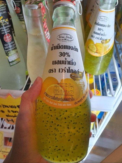 น้ำเม็ดแมงลักผสมน้ำผึ้ง