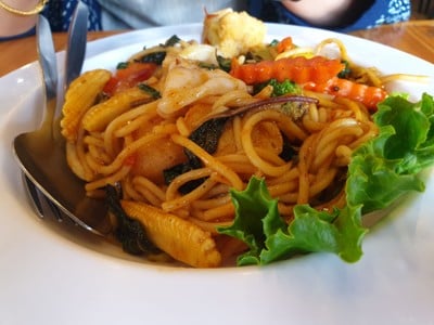 เมนูของร้าน Maki Cafe