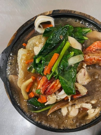 ราดหน้าภูเขาไฟ