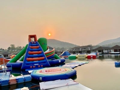 บริเวณโดยรอบ