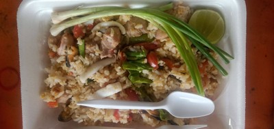 ข้าวผัดทะเล