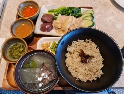 ข้าวมันไก่ออแกนิค