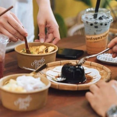 WAAN KRUNG • หวานกรุง WAAN KRUNG • หวานกรุง