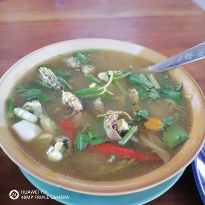 ต้มส้มกบ ระกำ