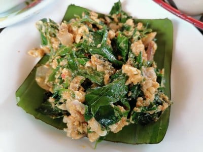ผักเชียงดาผัดไข่