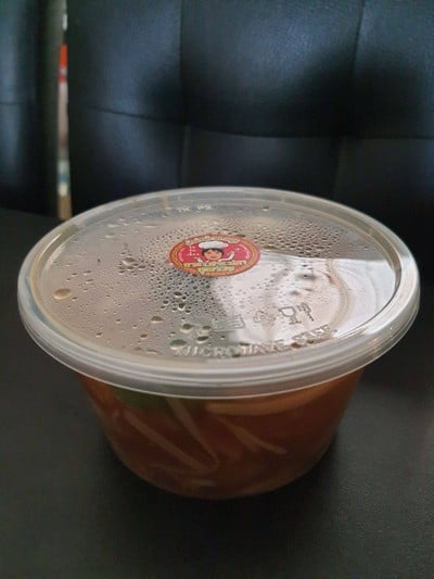 กระเพาะปลาใส่หน่อไม้ 60 บาท