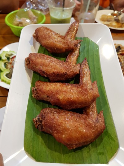 ปีกไก่ทอด
