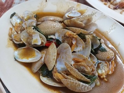 หอยลายผัดพริกเผา