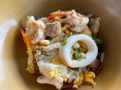 ข้าวแห้งรวมมิตรทะเล
