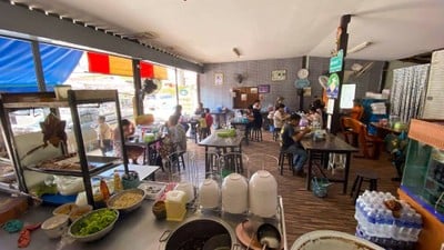 นาย ดุ่ย ก๋วยเตี๋ยวเป็ด สระแก้ว