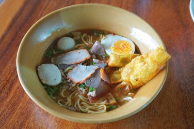 บะหมี่ต้มยำหมูมะนาว + ไข่ (พิเศษ)